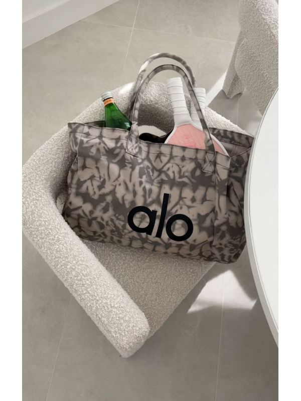 Alo Yoga Tote Bag