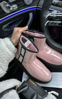 UGG Clear Pembe