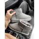 UGG Gri Mini