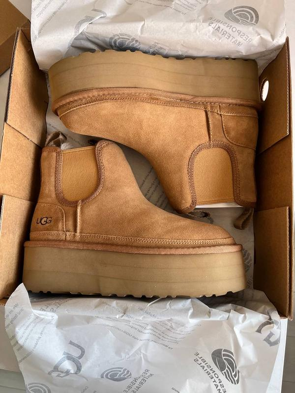 UGG Neumel Taba