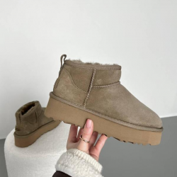 UGG Platform Vizon
