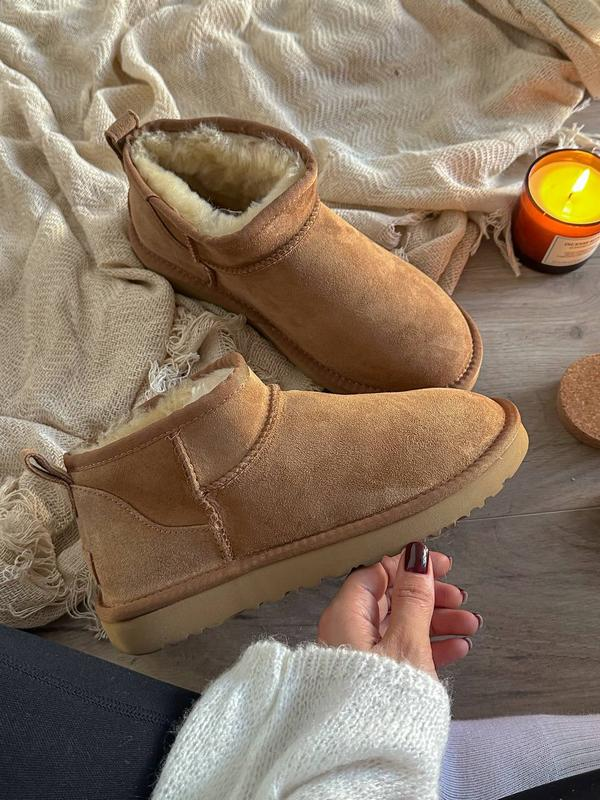UGG Taba Mini