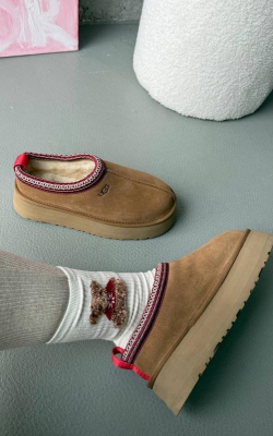 UGG Tazz Taba