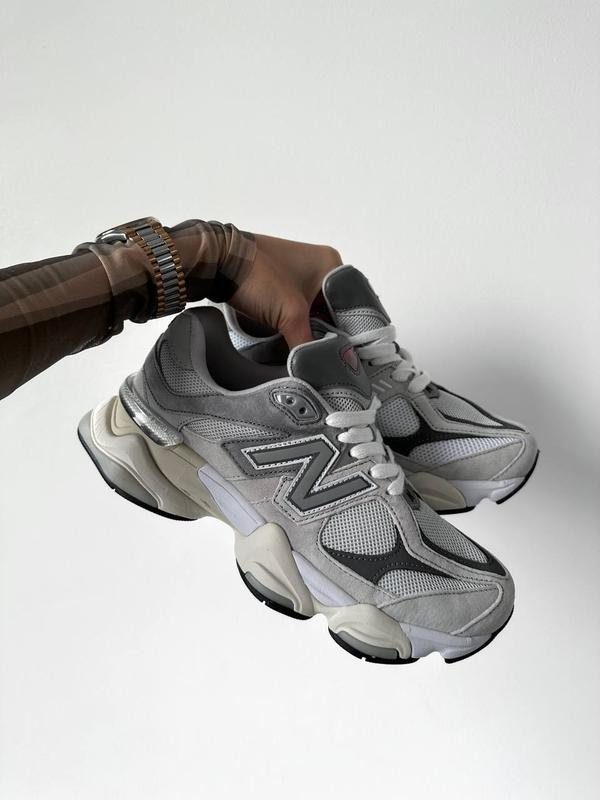 New Balance 9060 Gri