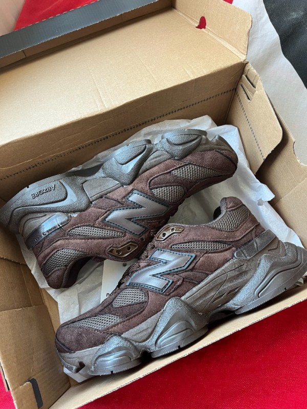 New Balance 9060 Kahverengi