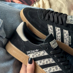 Adidas Spezial Leo