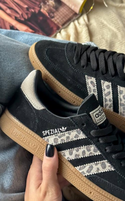 Adidas Spezial Leo
