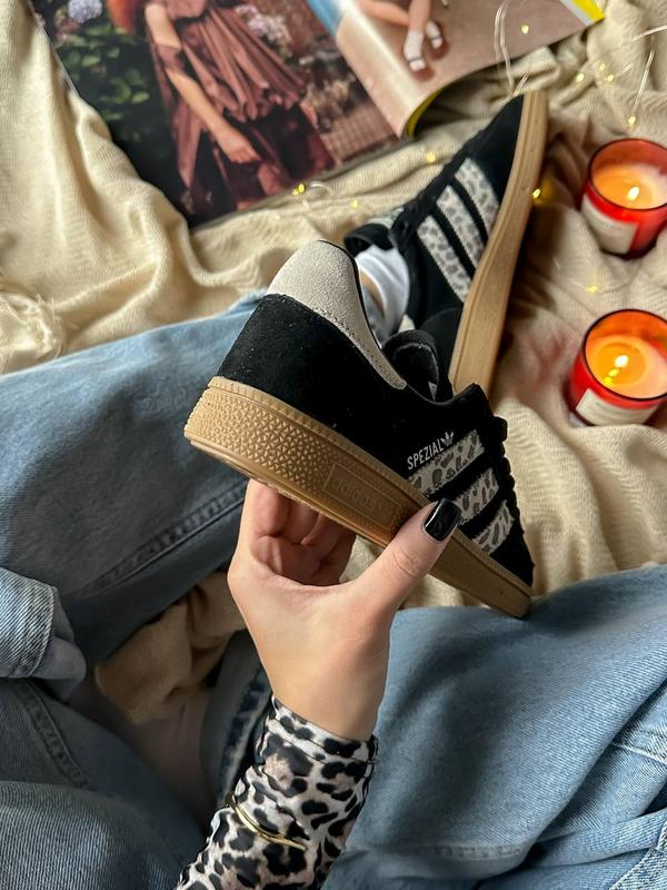 Adidas Spezial Leo