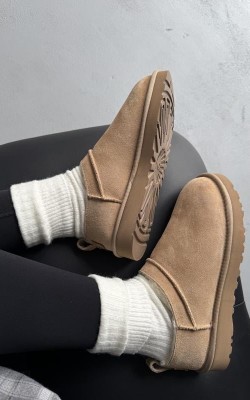 UGG Ekstra Mini Bej