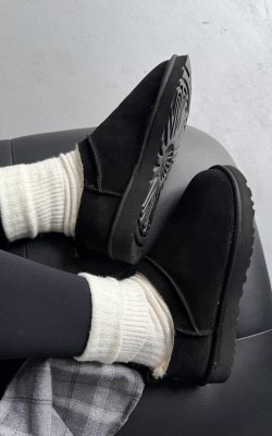 UGG Ekstra Mini Siyah