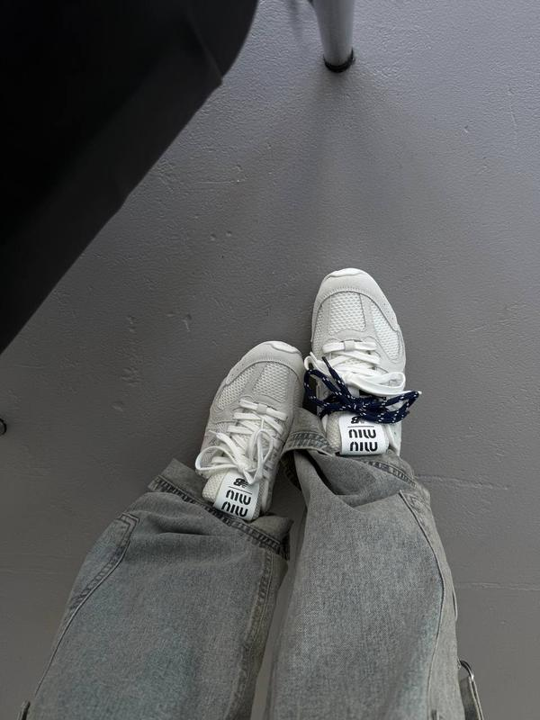 New Balance Miu Miu Gri