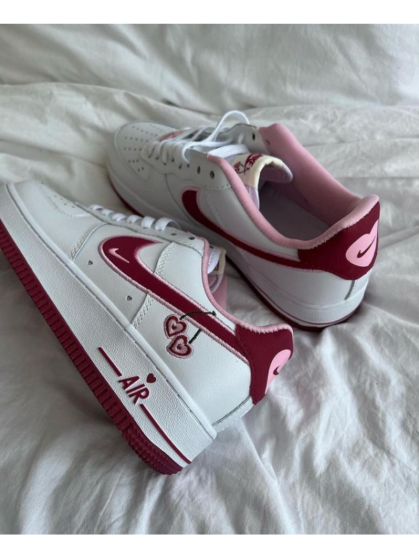 Nike AF-1 Valentine's Kiraz