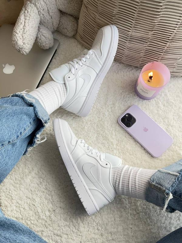 Nike Air Jordan Low Snow