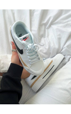 Nike Court Legacy Lift