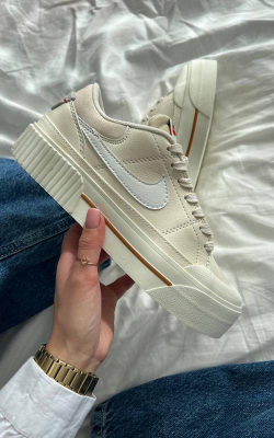 Nike Court Legacy Lift Bej