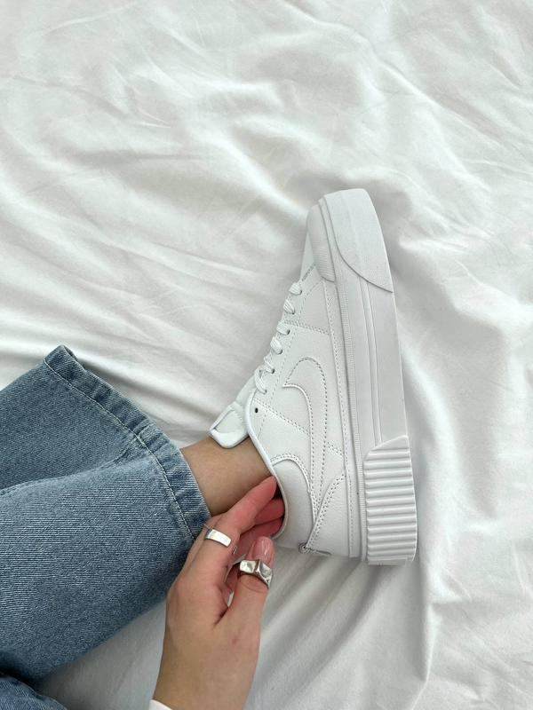 Nike Court Legacy Lift Beyaz