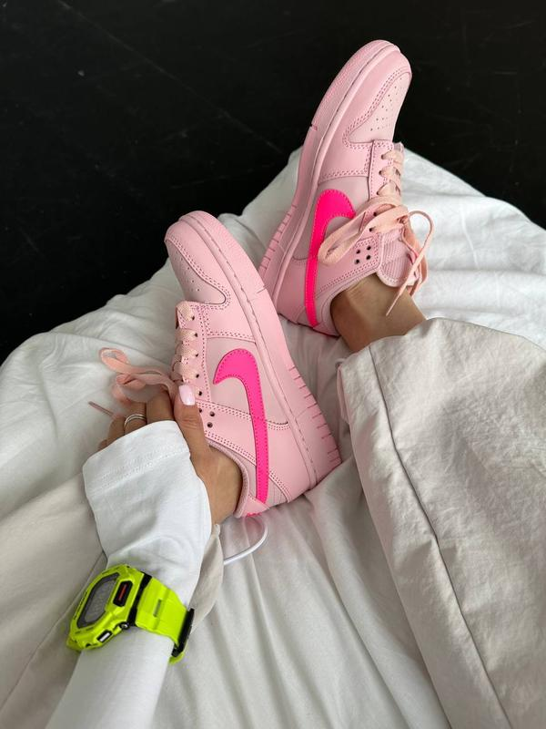 Nike Dunk Low Triple Pink Nike Dunk Low Triple Pink
