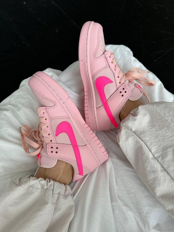 Nike Dunk Low Triple Pink Nike Dunk Low Triple Pink