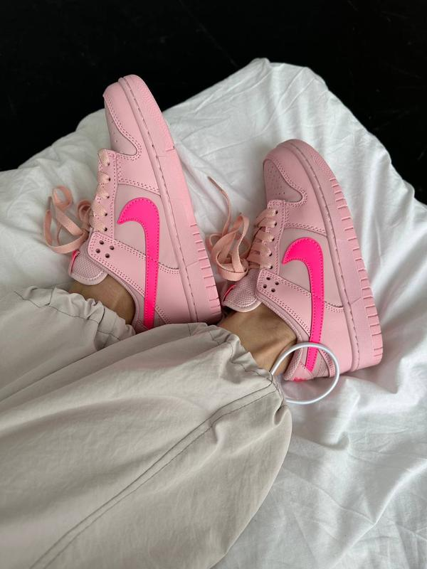 Nike Dunk Low Triple Pink Nike Dunk Low Triple Pink