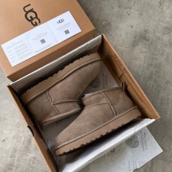 UGG Vizon Mini